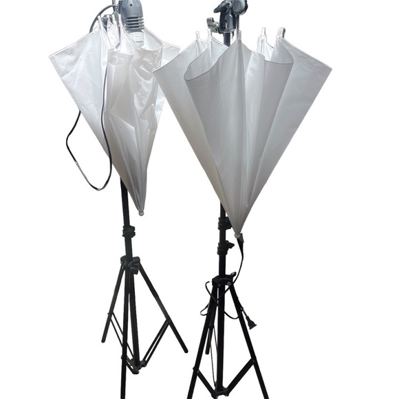 Photography Umbrella Continuous Lighting Kit  set of 2 - Picture 1 of 4